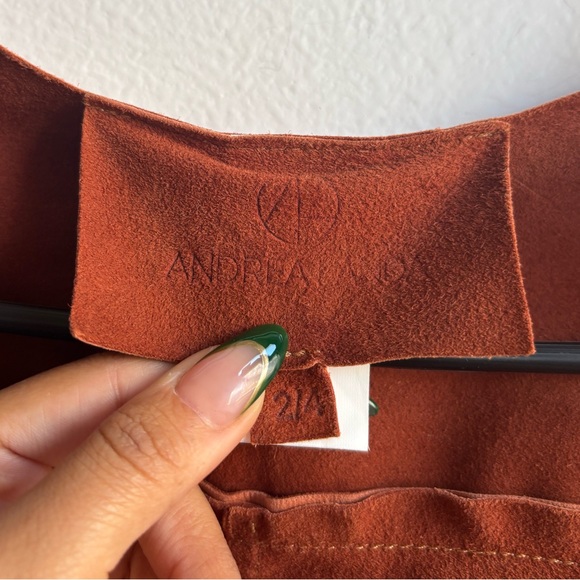 Andrea Landa | Boggart Jacket - Picture 5 of 5